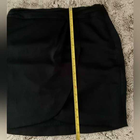 Banana Republic Navy Blue Skirt - Picture 6 of 6